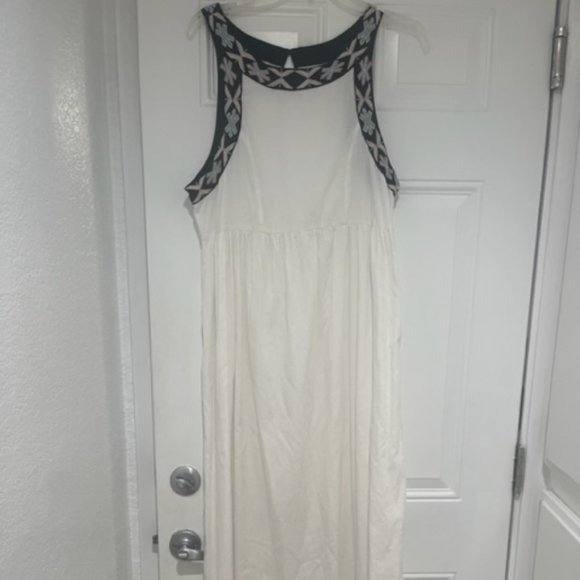 BILLABONG White Black MAXI DRESS TRIBAL DESIGN Large Size 10  12 Excellent! - Picture 1 of 5